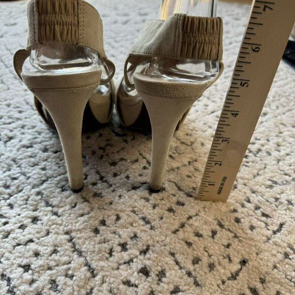 Diane Von Furstenberg Beige Suede Peep-Toe Heels 4.5" Stiletto‎ Sandals Size 8.5 - Picture 6 of 14